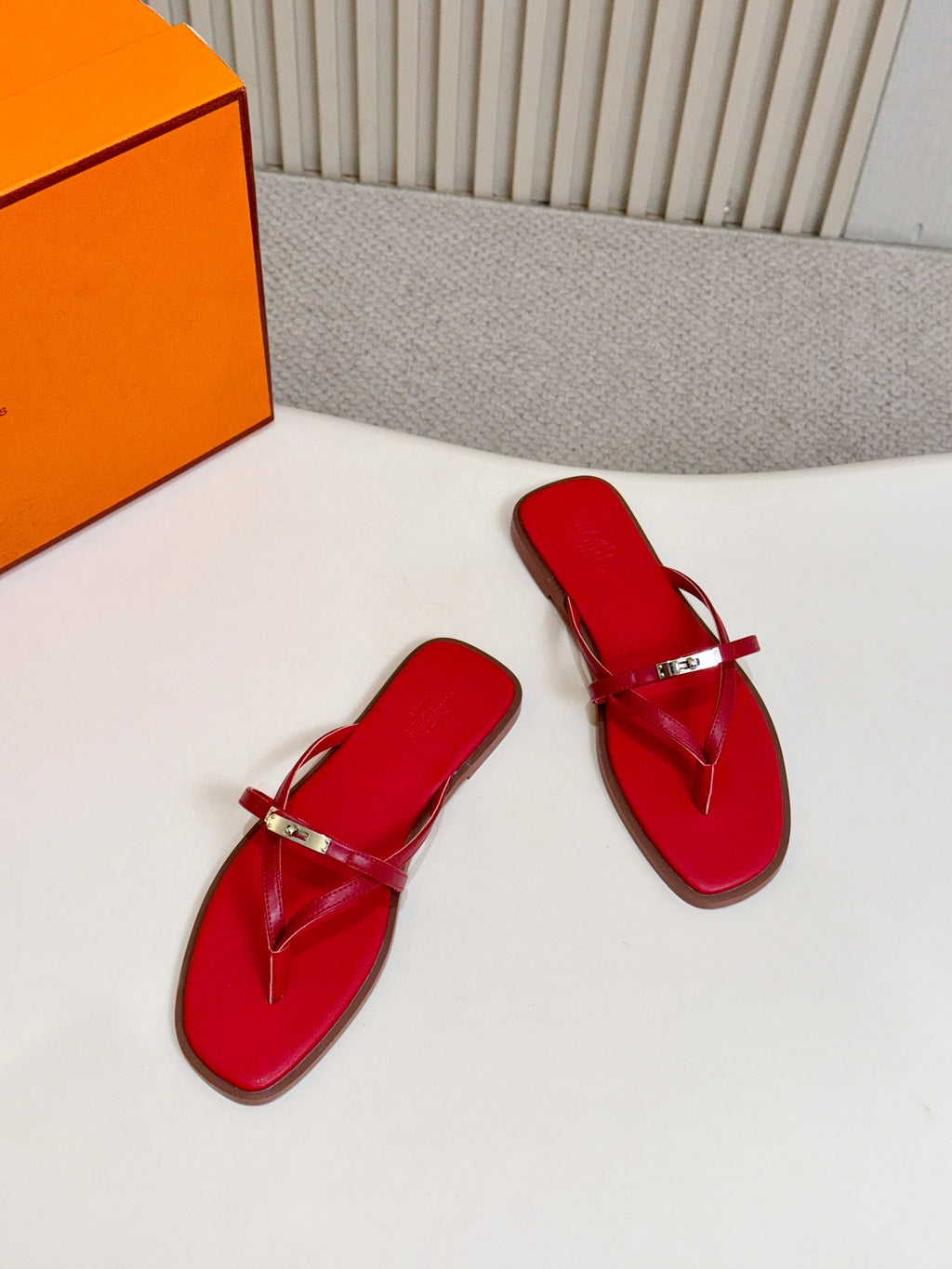 Z2X66H7 Popular high-quality leather Shoes