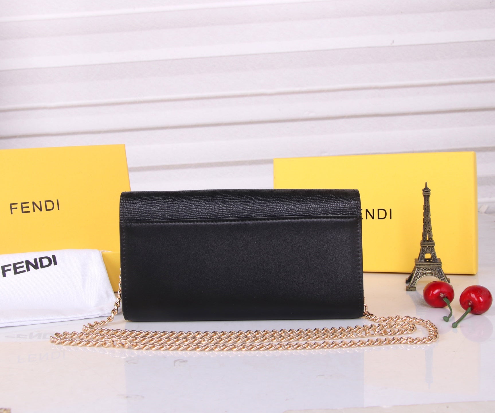 136PF103B Popular leather bag