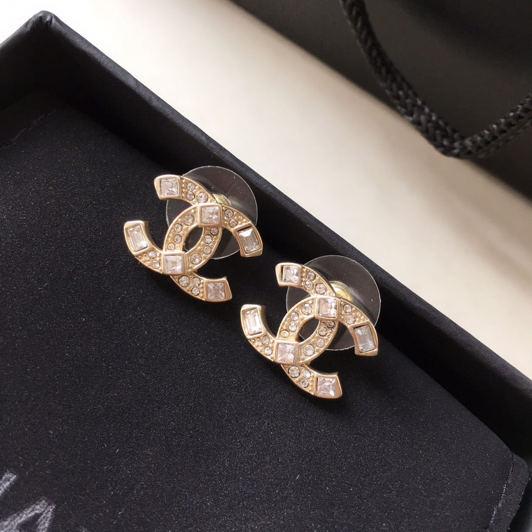 14C52E Popular  Earrings