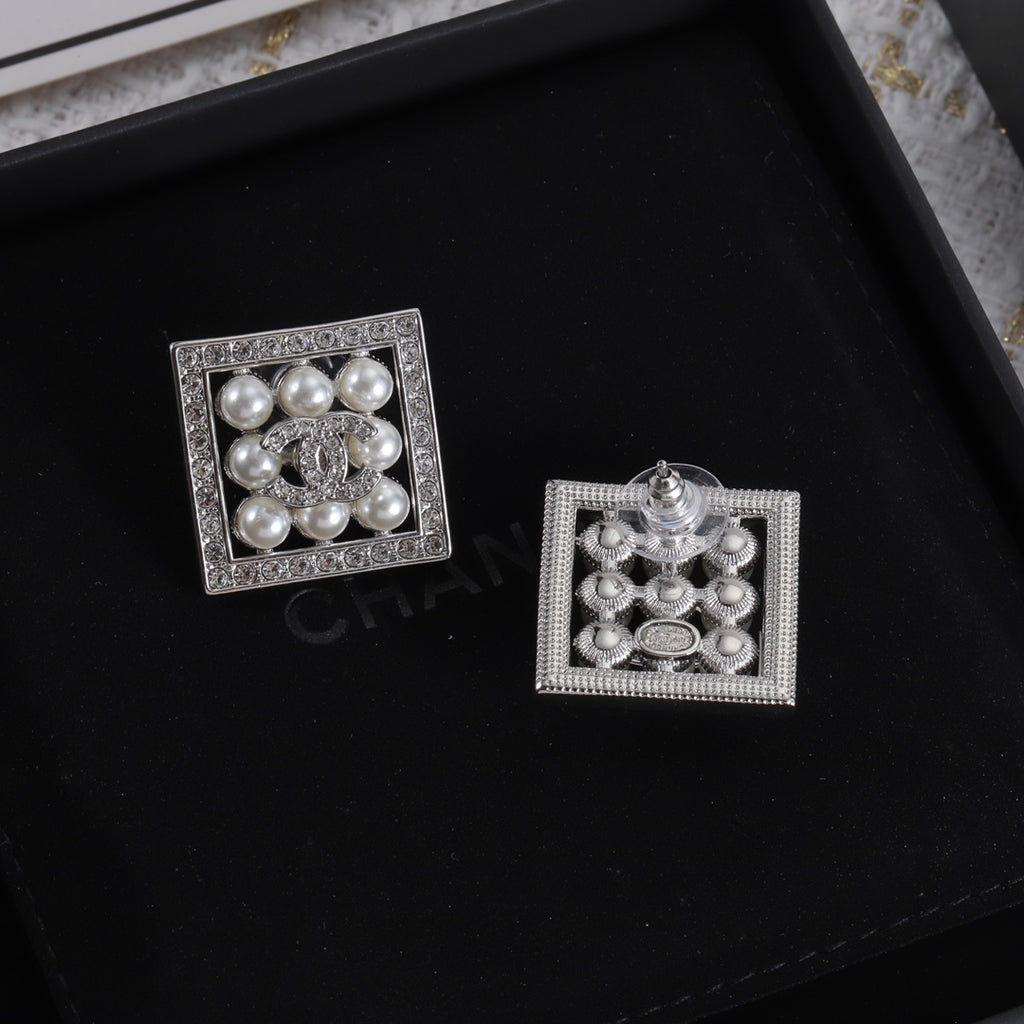 14C376E Popular Earrings