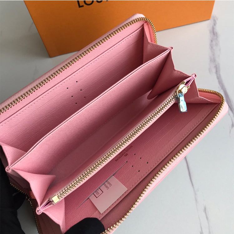 1E04B Popular Leather wallets
