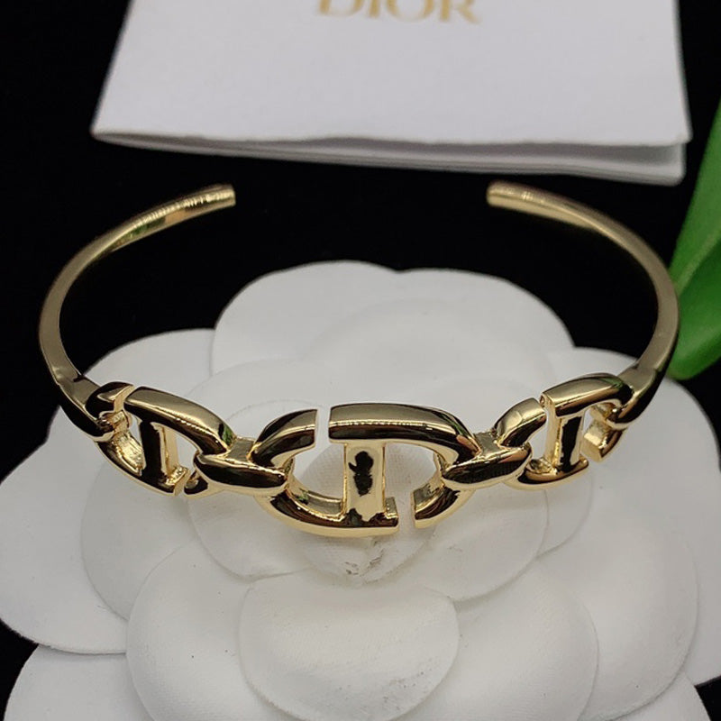 1YD465K  Popular Bracelets