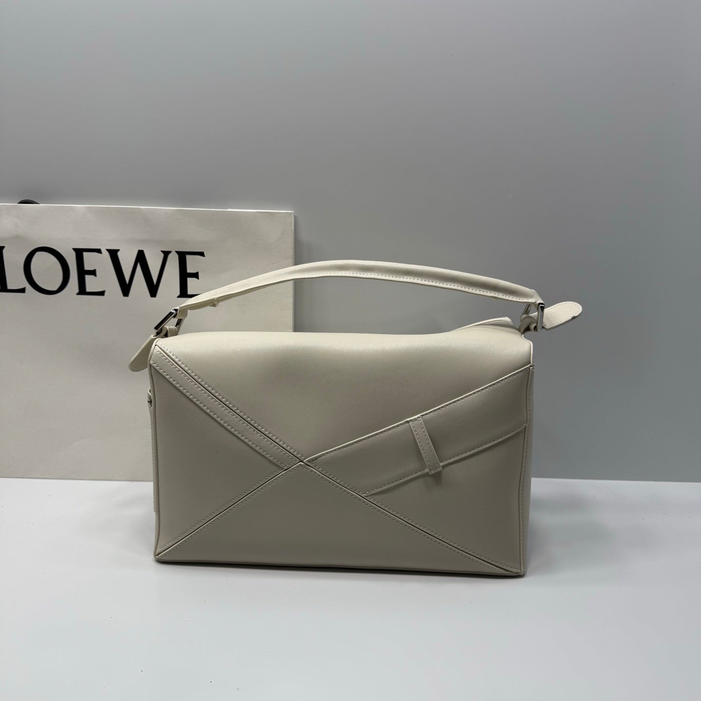 146RA12B Popular leather bag
