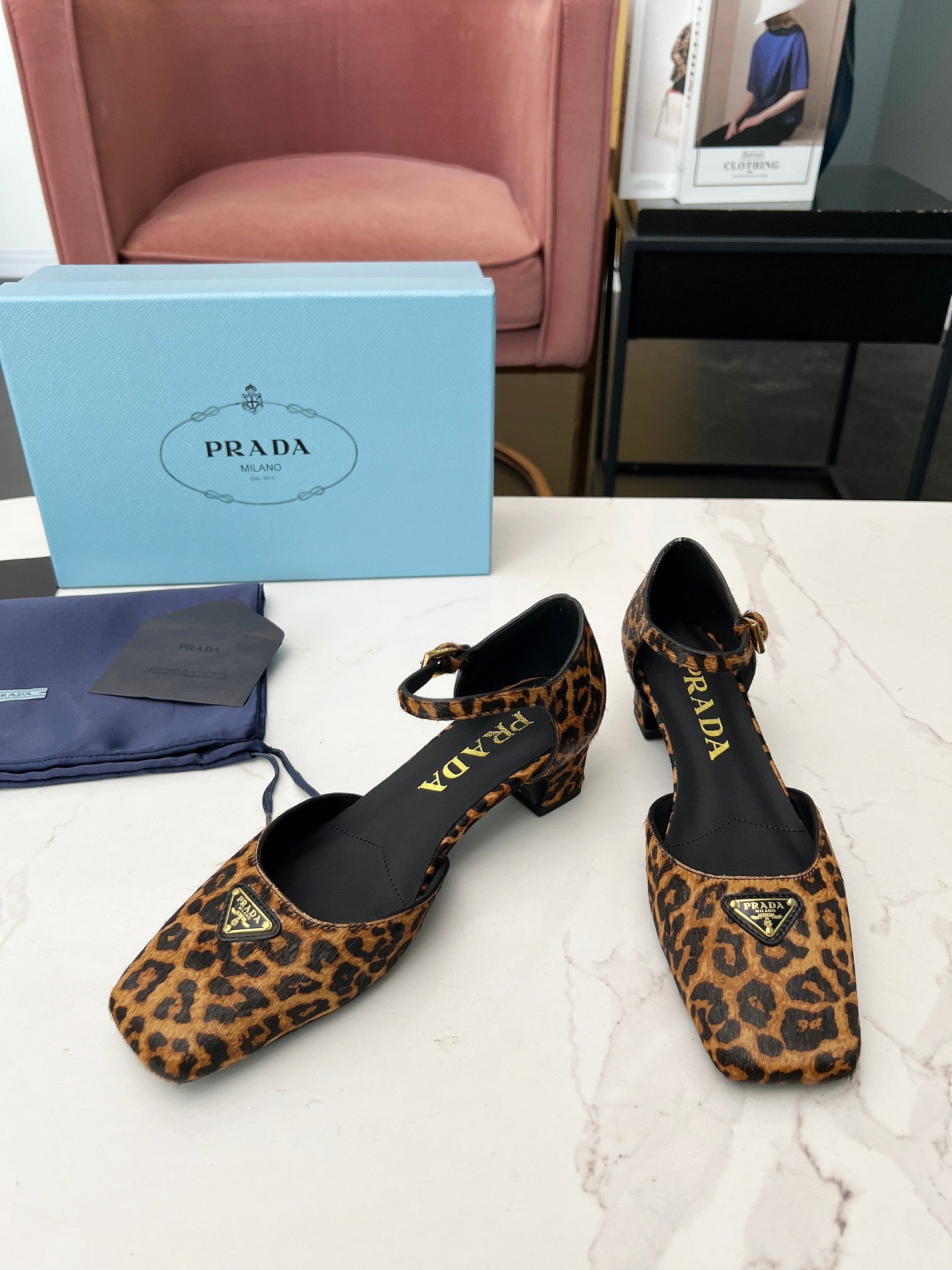 2105QP410Z Popular high-quality Shoes