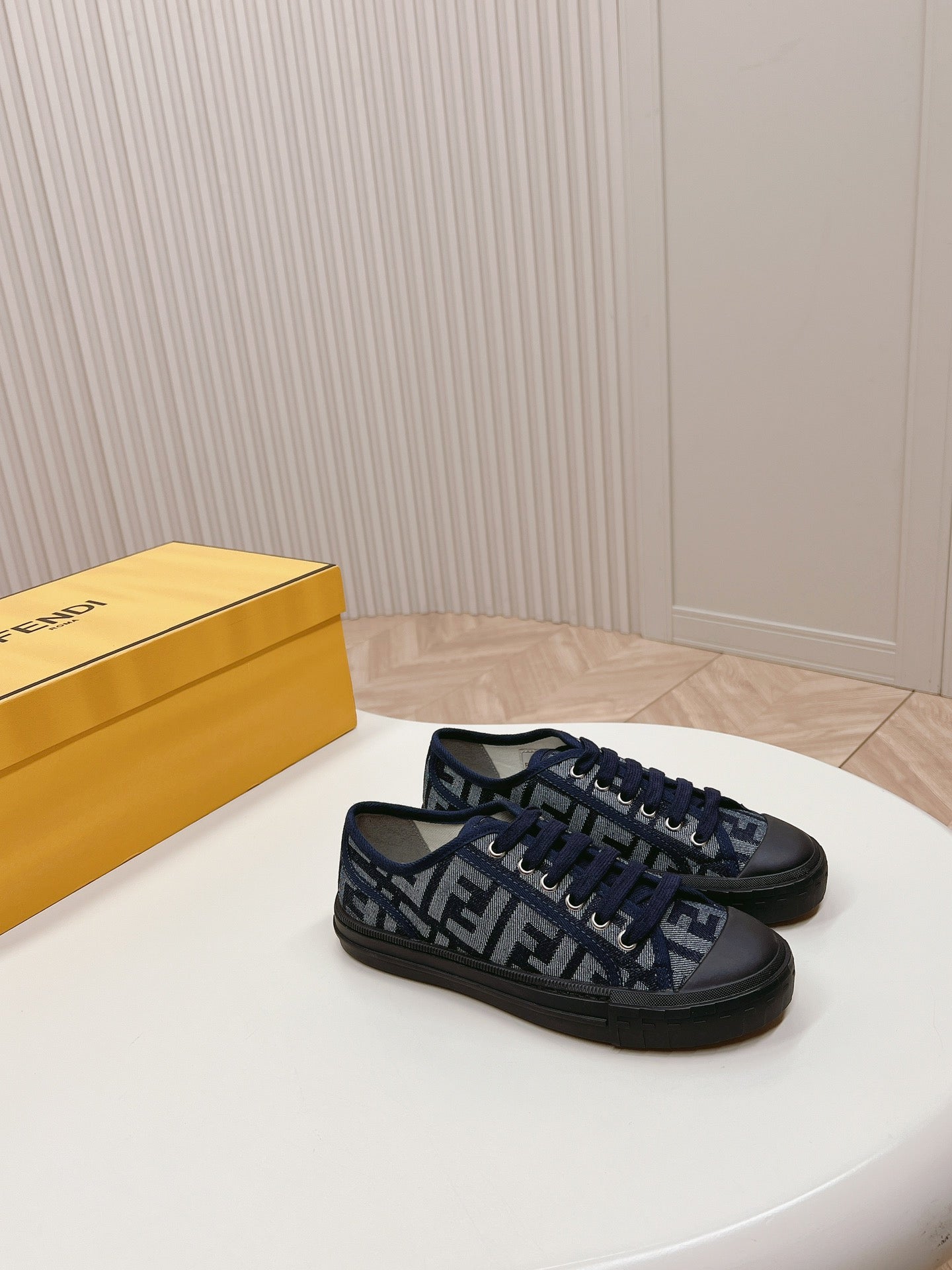 2105QF423Z Popular high-quality Shoes