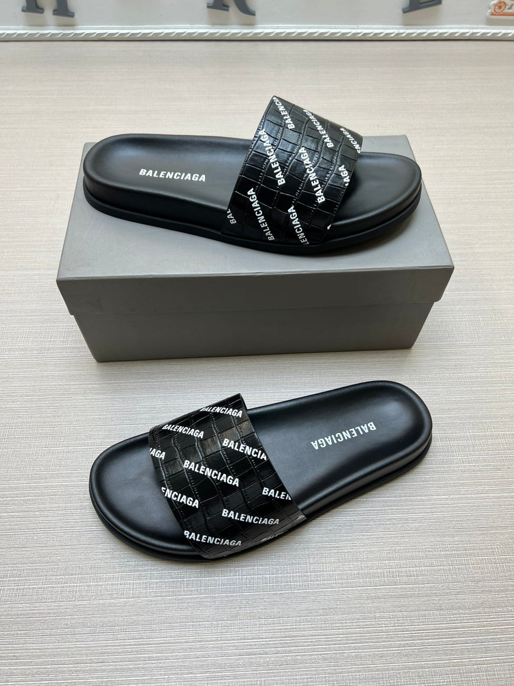 54J99Z Popular slippers