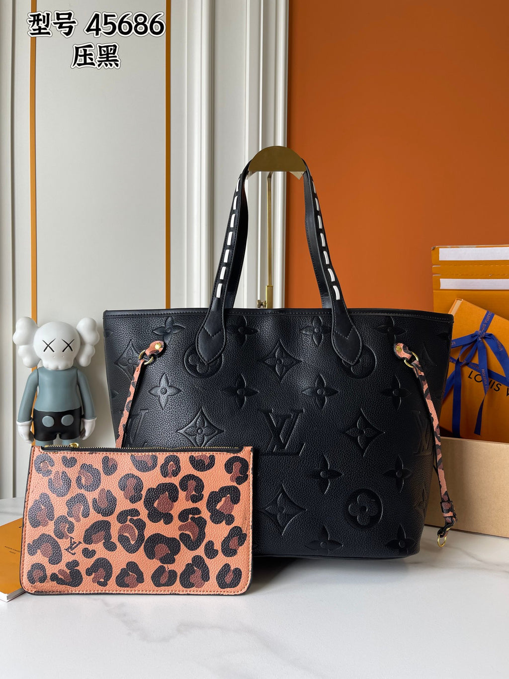146PE93B Popular leather bag