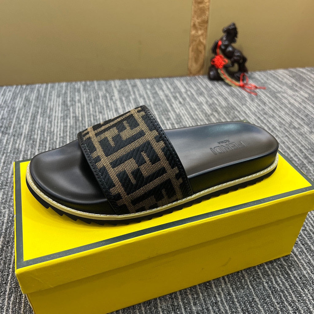 5XF105Z Popular Slippers