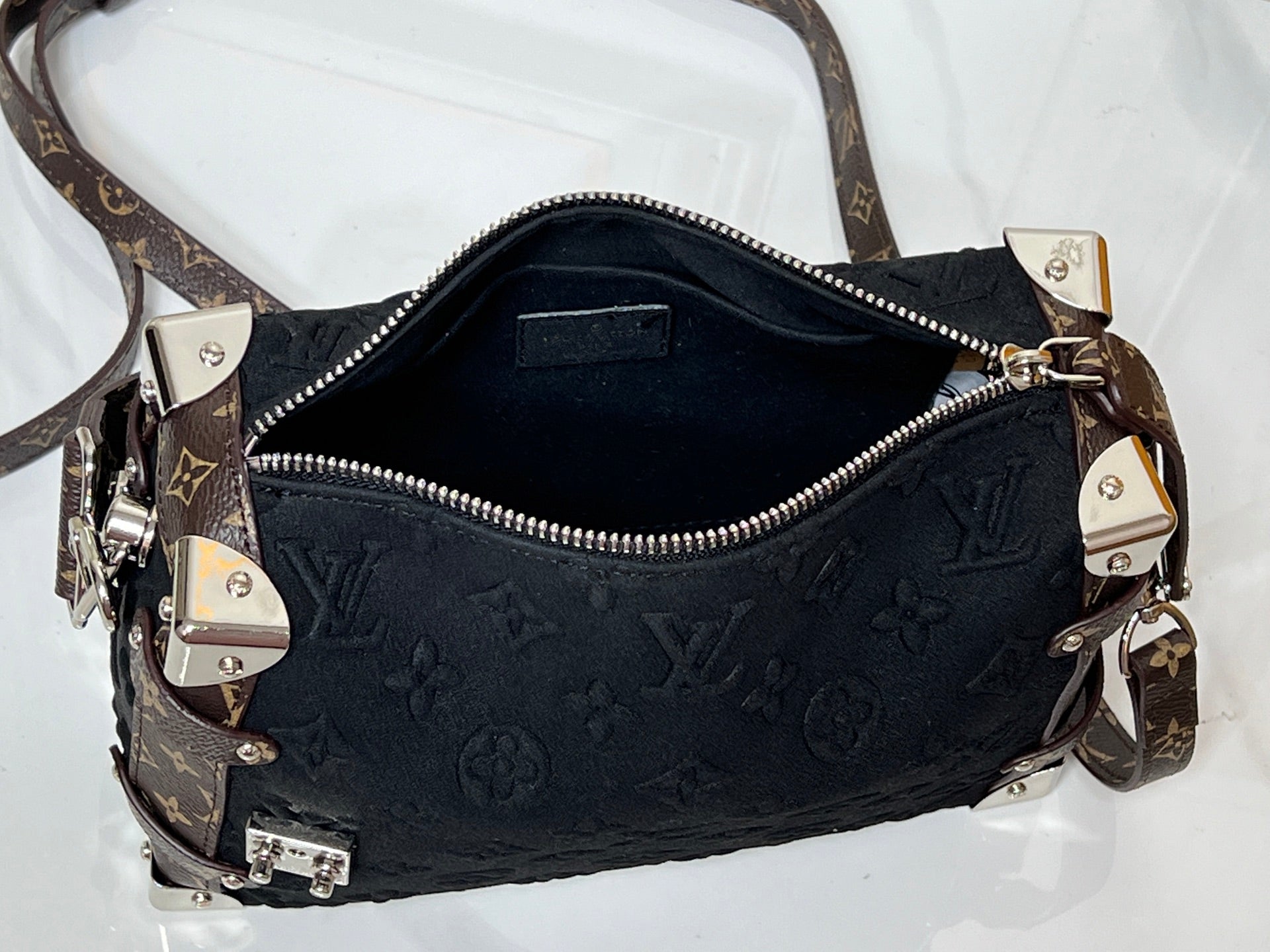 15RE157B Popular bag