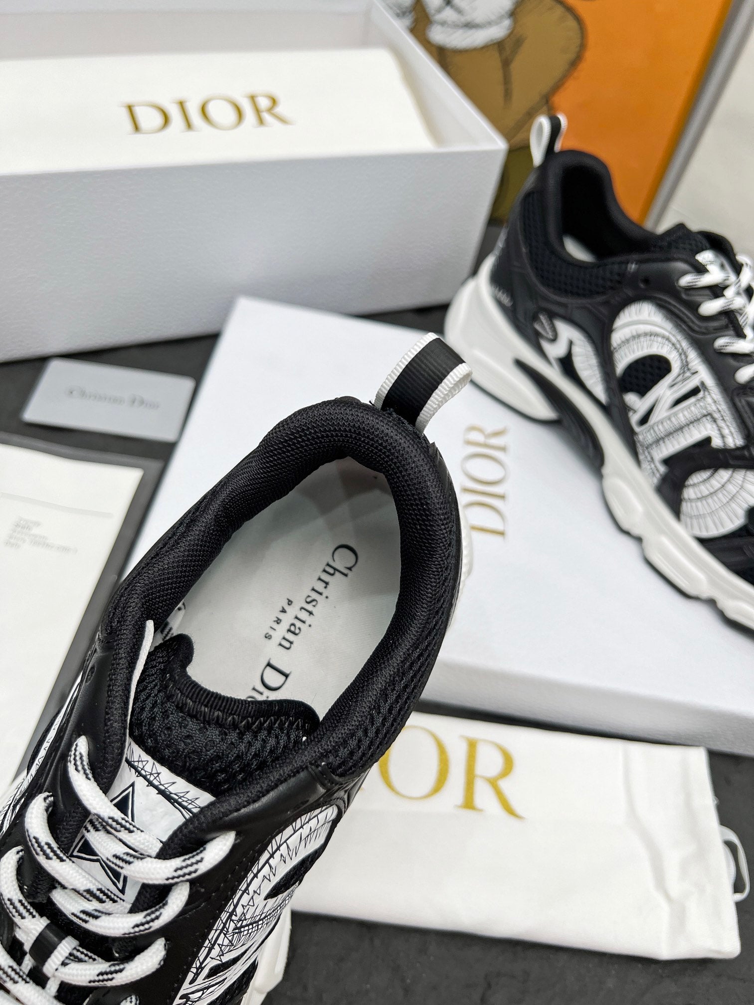 2105QD312Z Popular high-quality Shoes