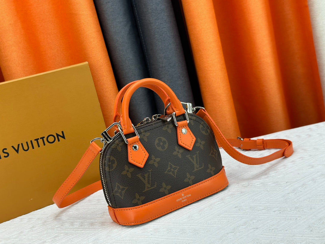 155XE20B Popular leather bag