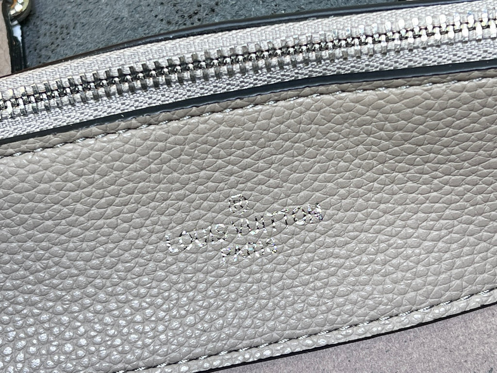 15XE13B Popular  leather bag)