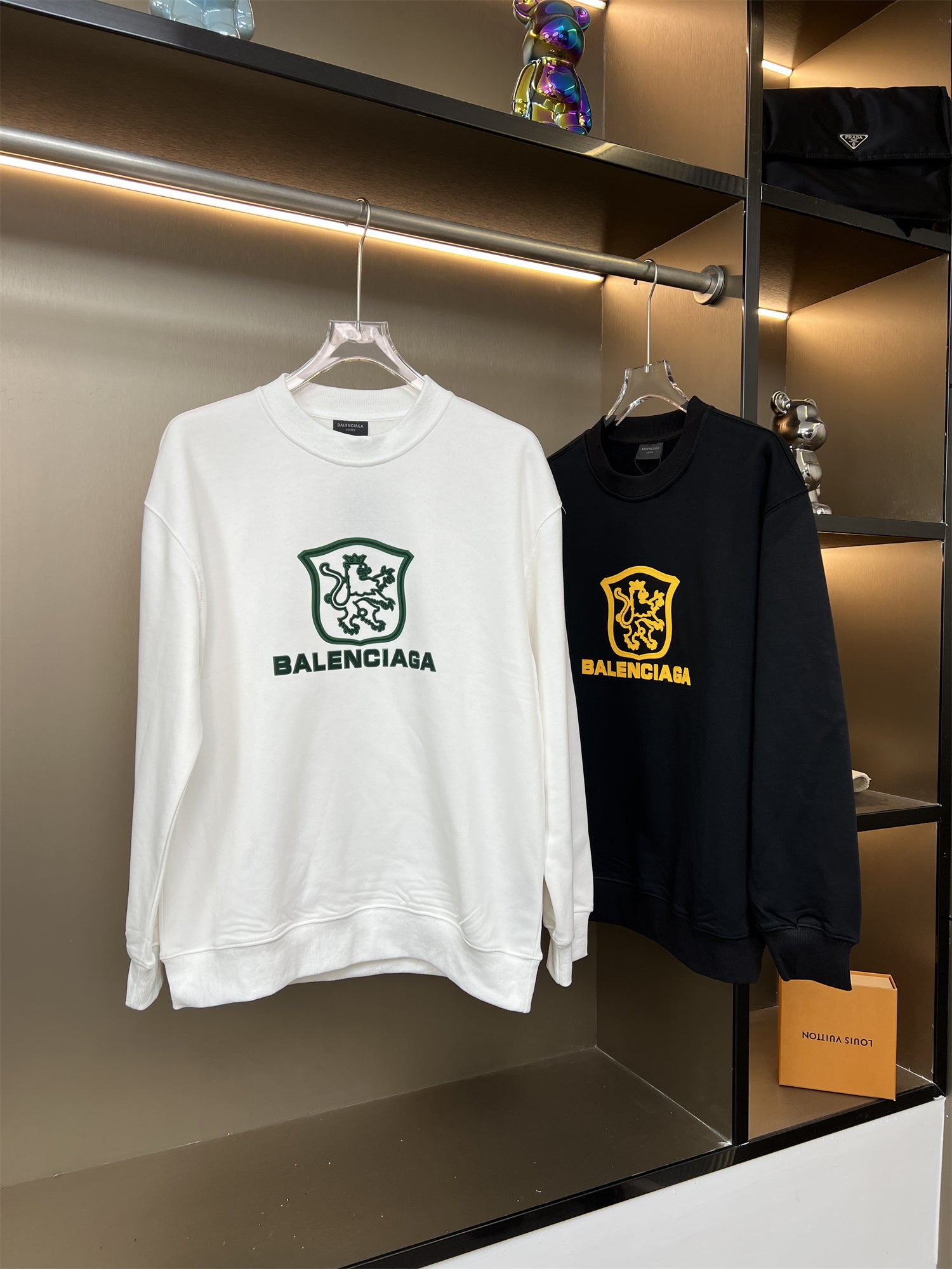 85ZJ169U Popular Sweaters
