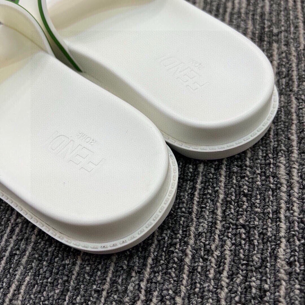 535ZF286Z Popular Slippers