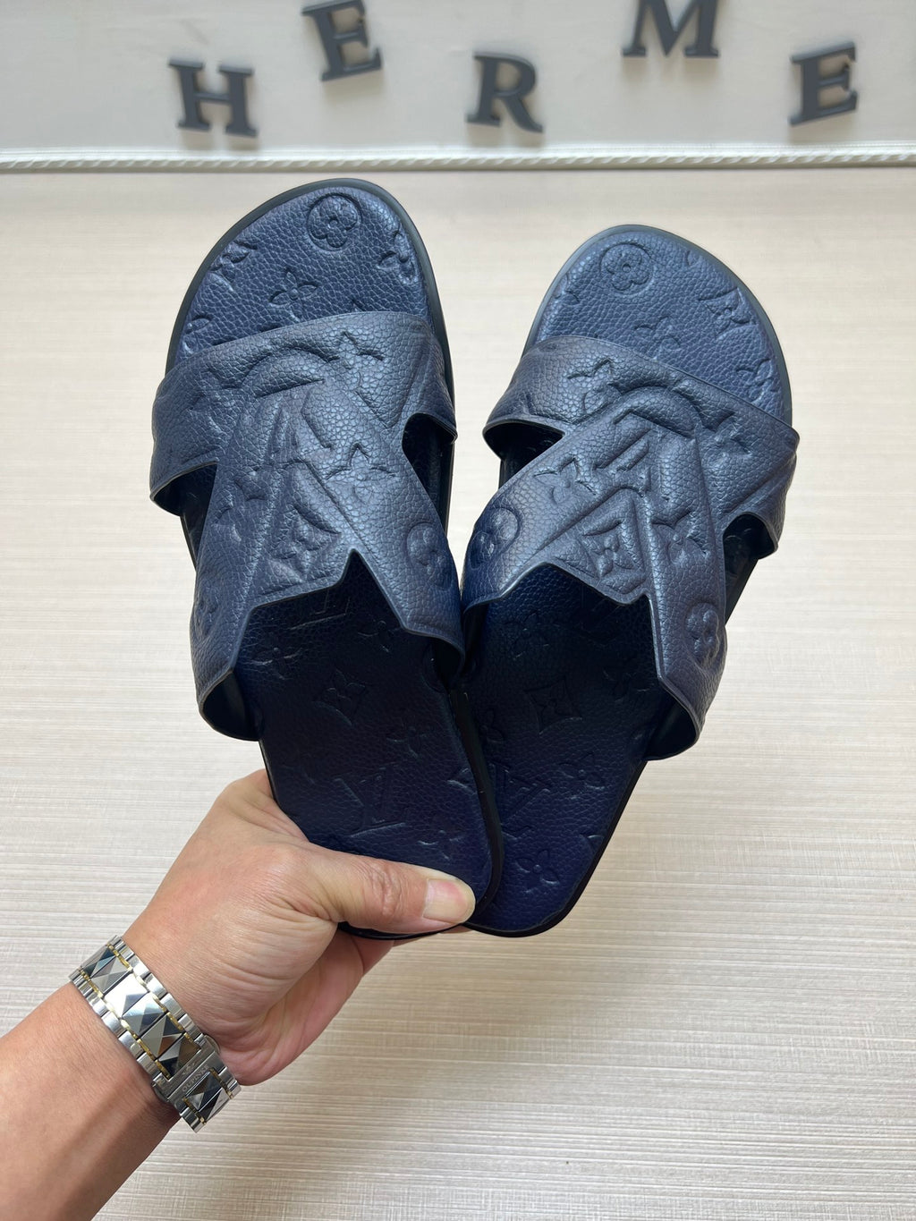 54E34Z Popular slippers