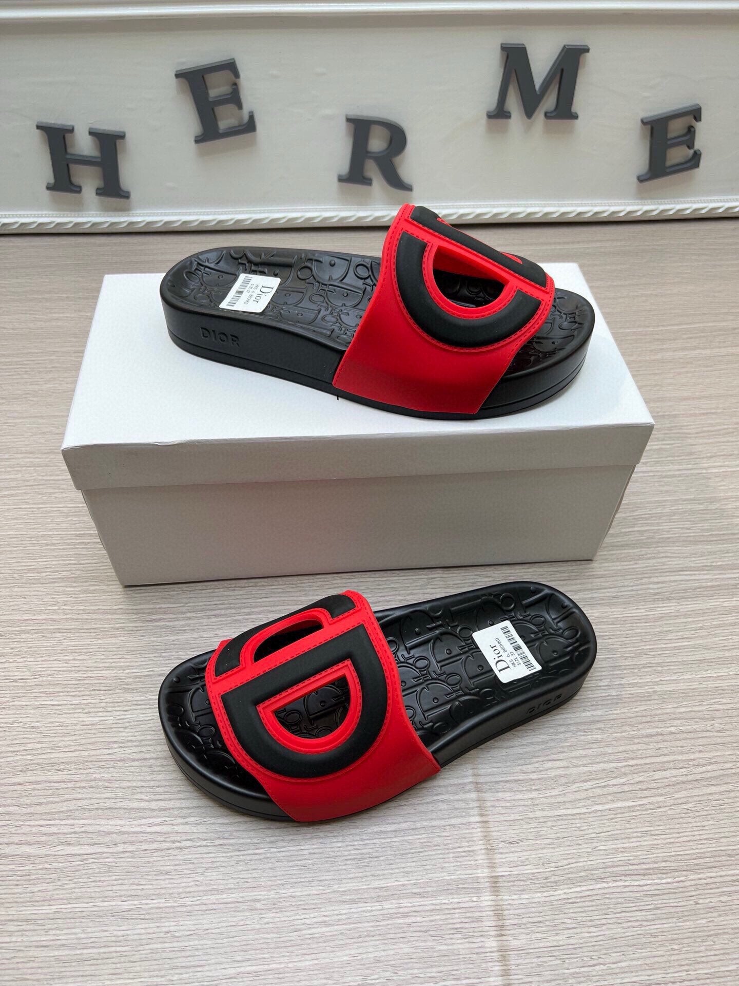 5LD213Z Popular Slippers
