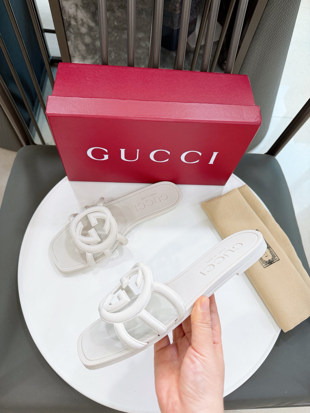 Z2X66B60  Popular high-quality slippers