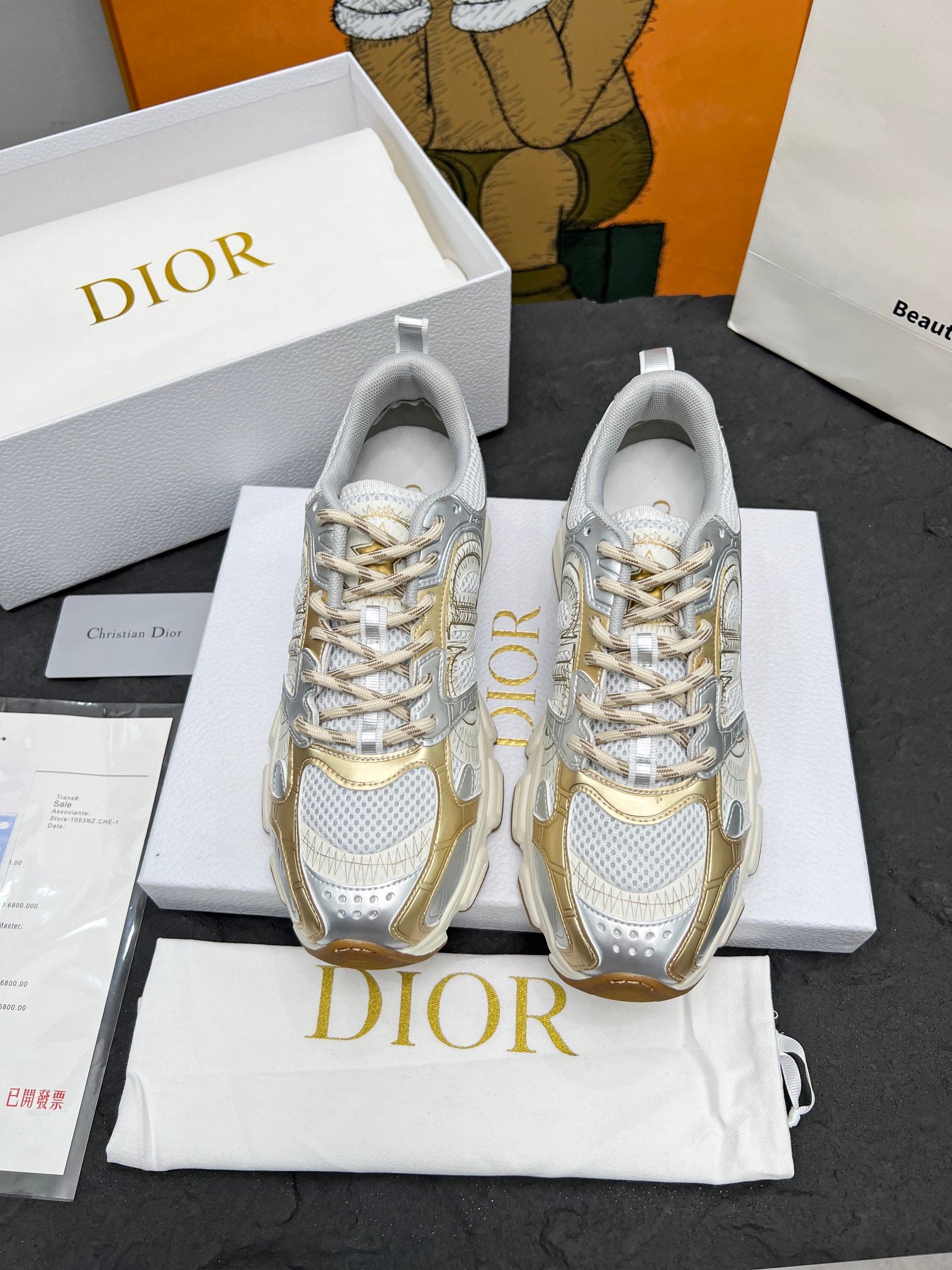 2105QD311Z Popular high-quality Shoes