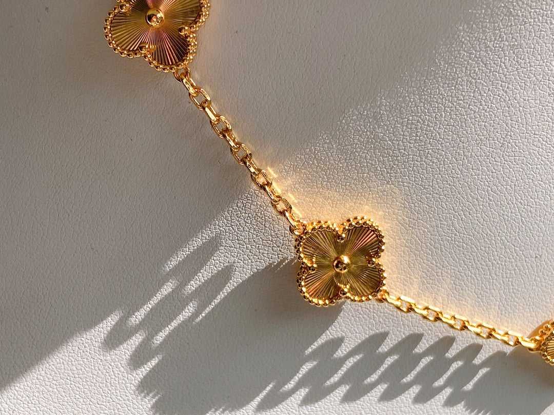 5XVA181X Popular 10 flowers necklaces