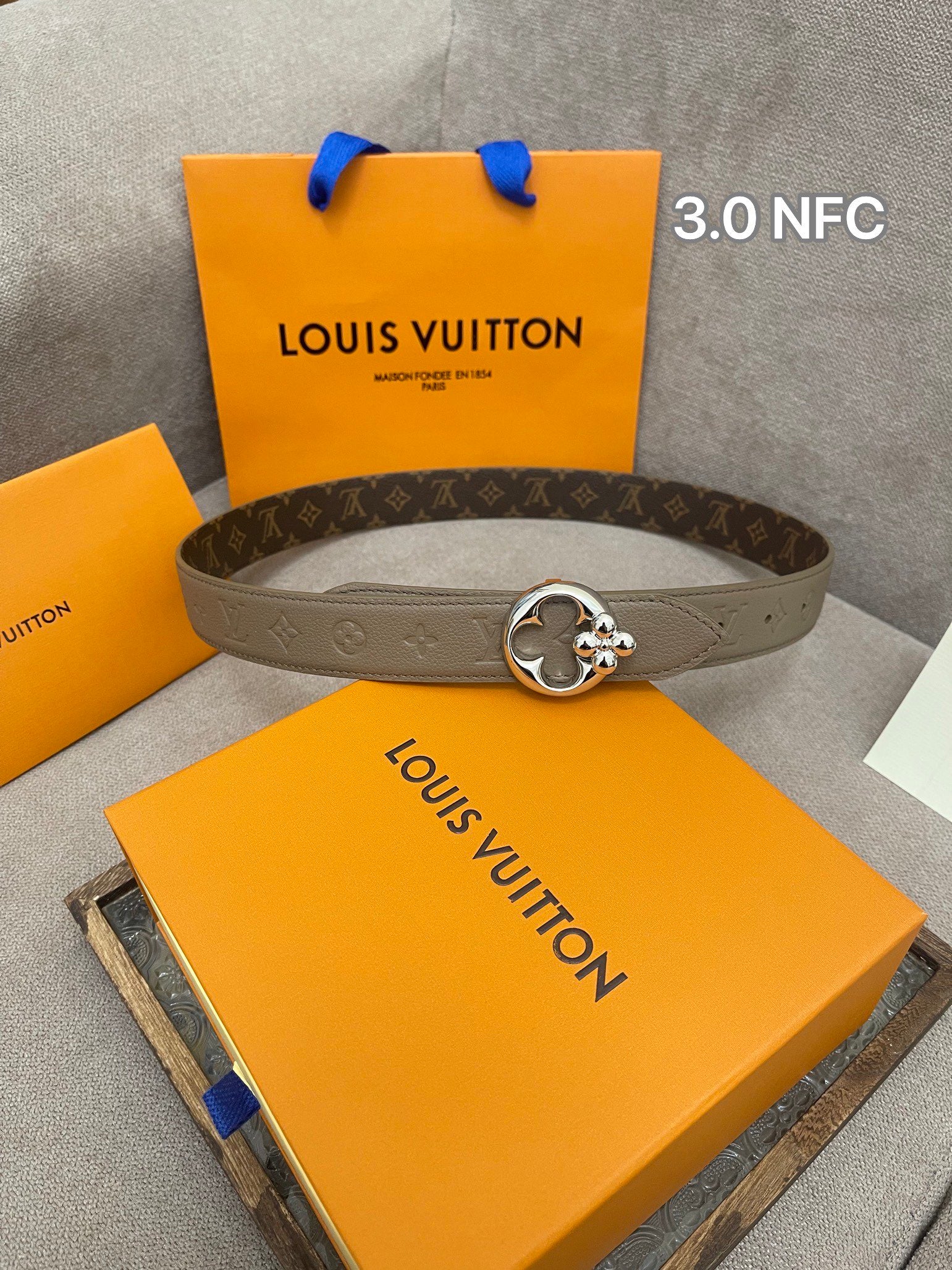 255RE10P Popular   High quality belt With full package