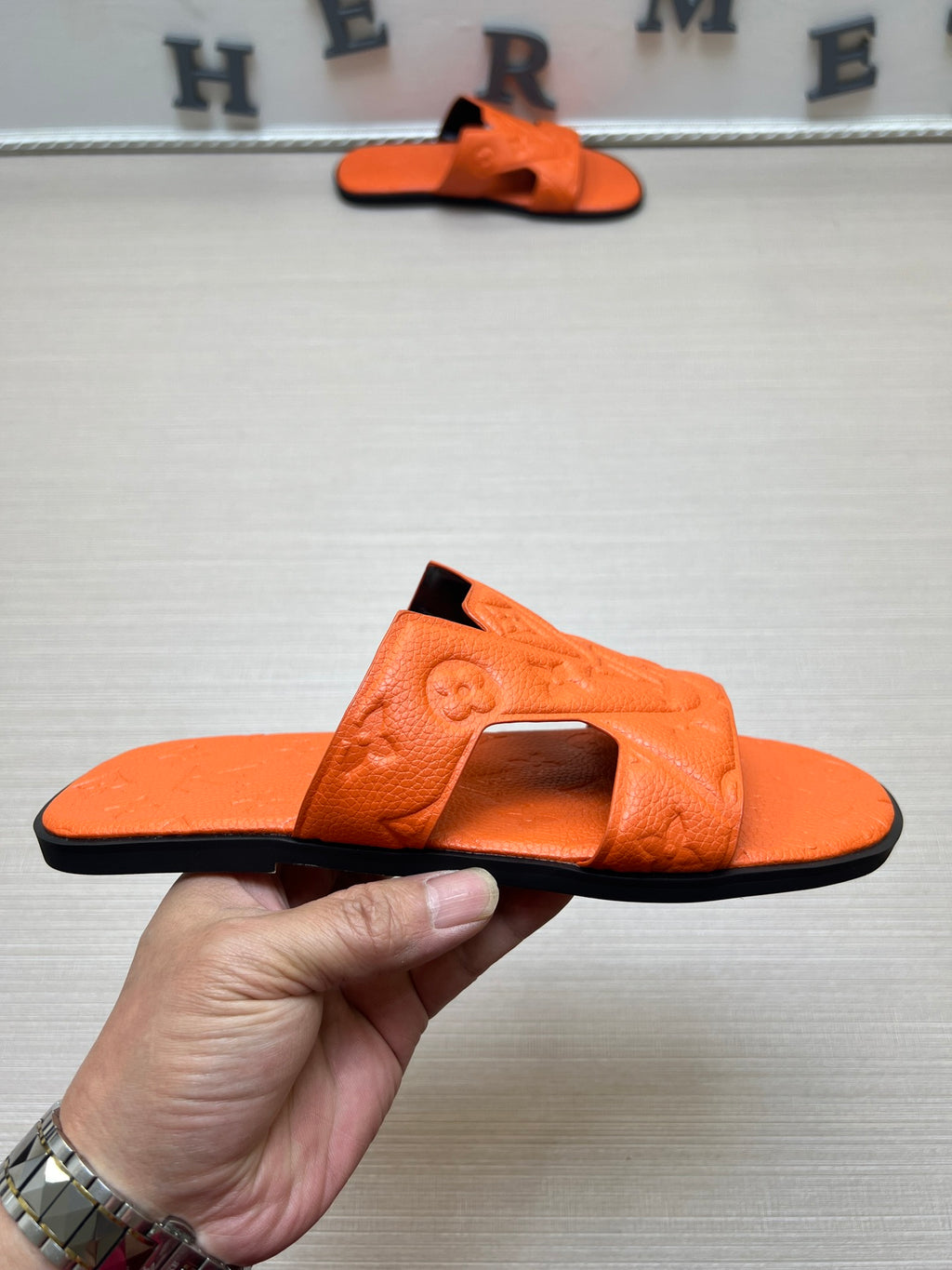 54E34Z Popular slippers