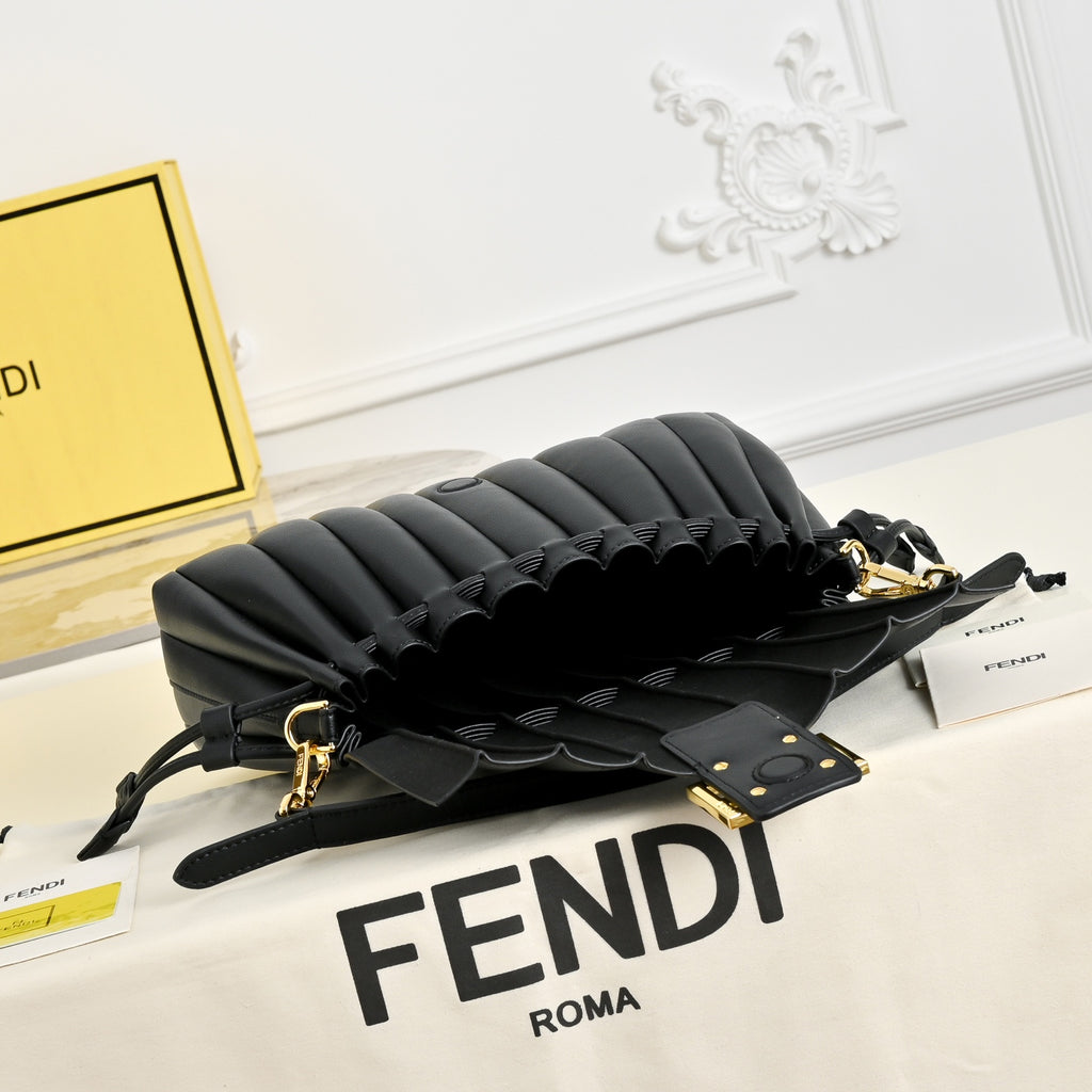 136PF106B Popular leather bag