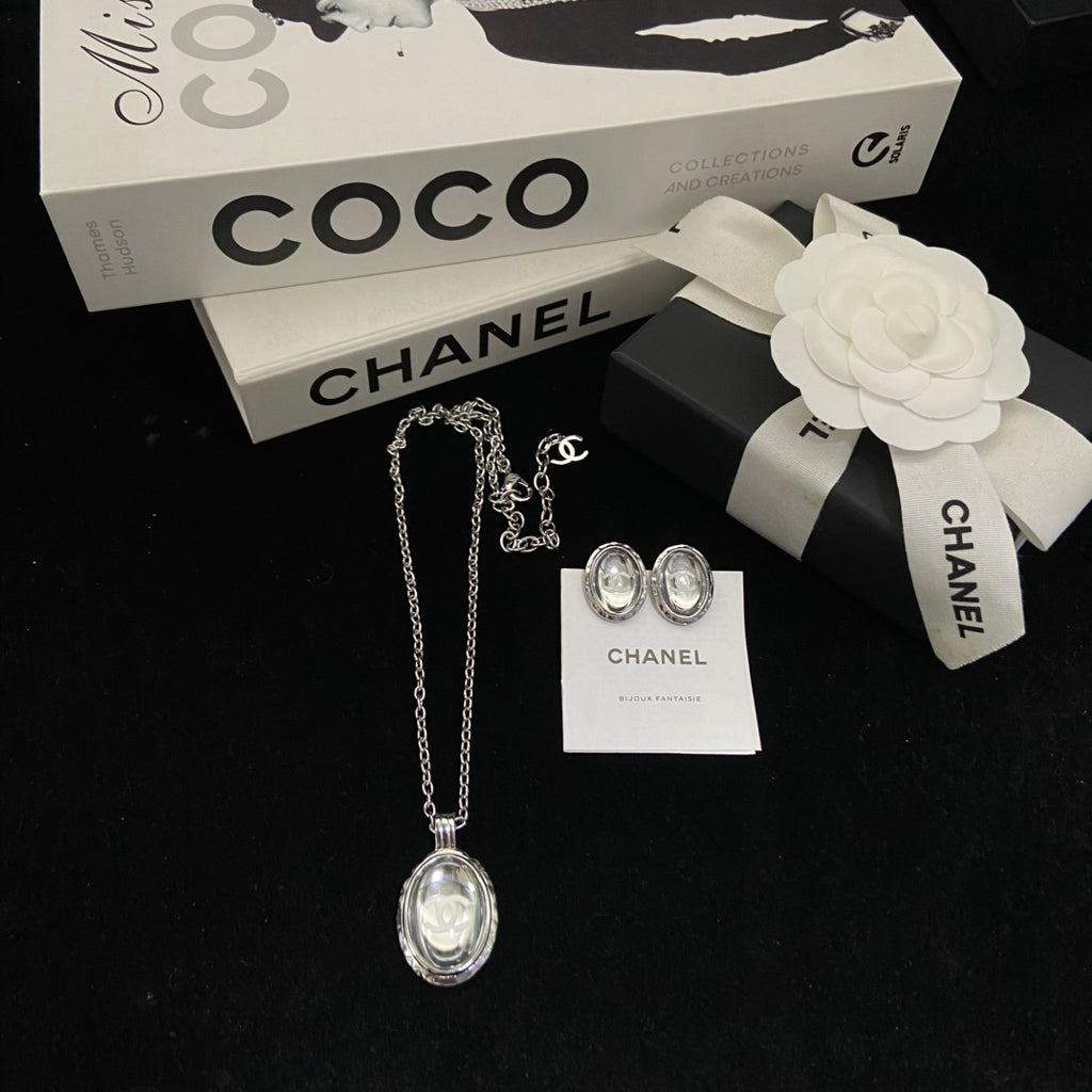 55QC233X Popular Necklace.earring