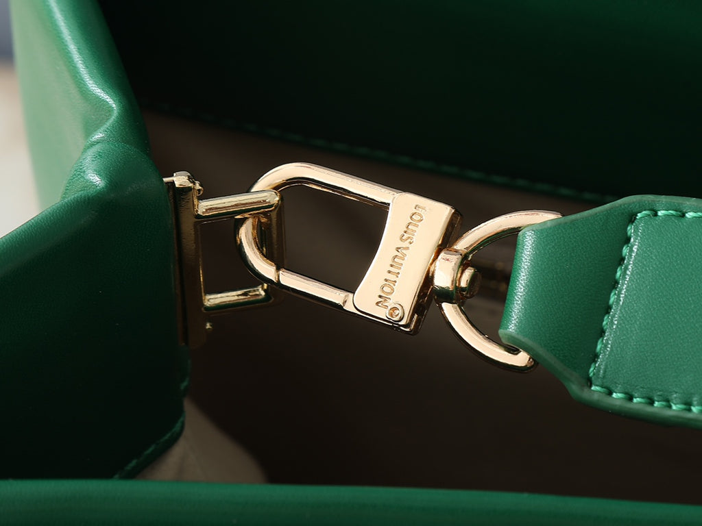 15XE9B Popular  leather bag