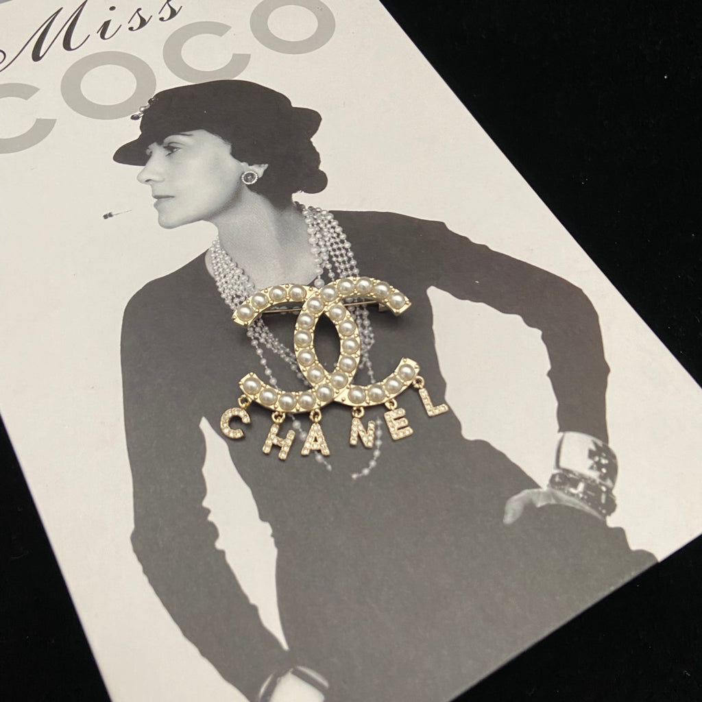 25ZC9X Popular Brooch