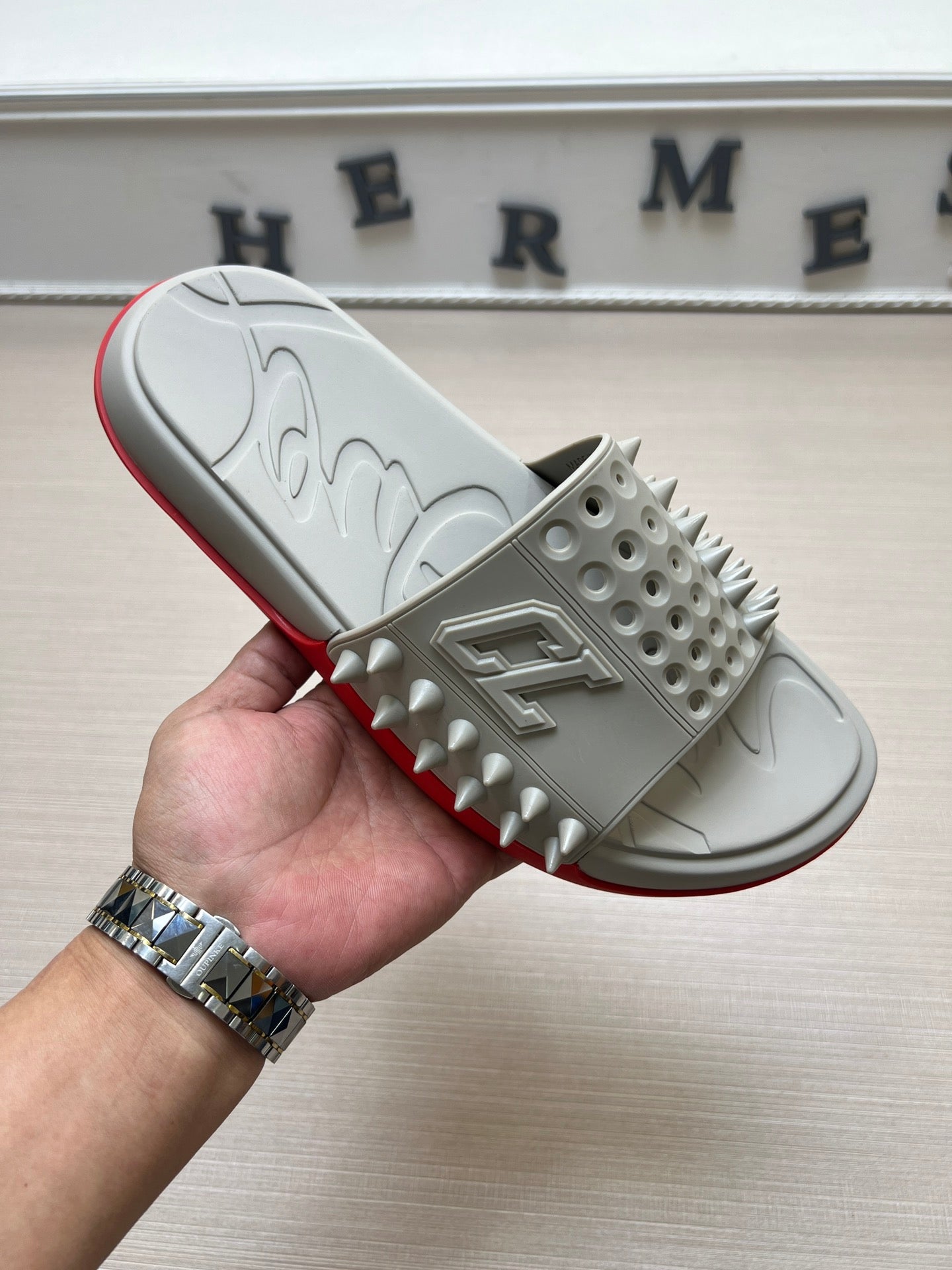 54A18Z Popular slippers