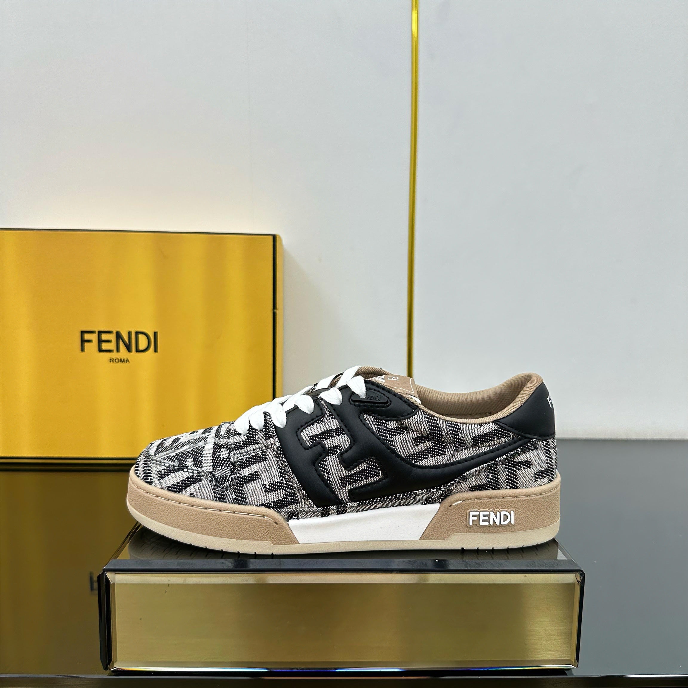 2105QF420Z Popular high-quality Shoes