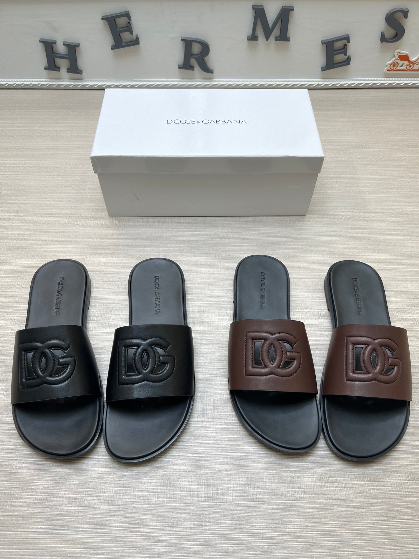 54A63Z Popular slippers
