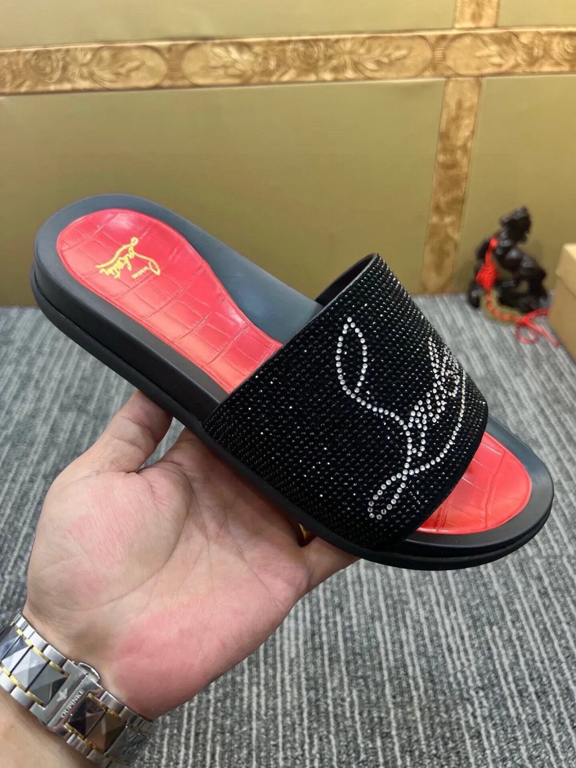 54A128Z Popular slippers