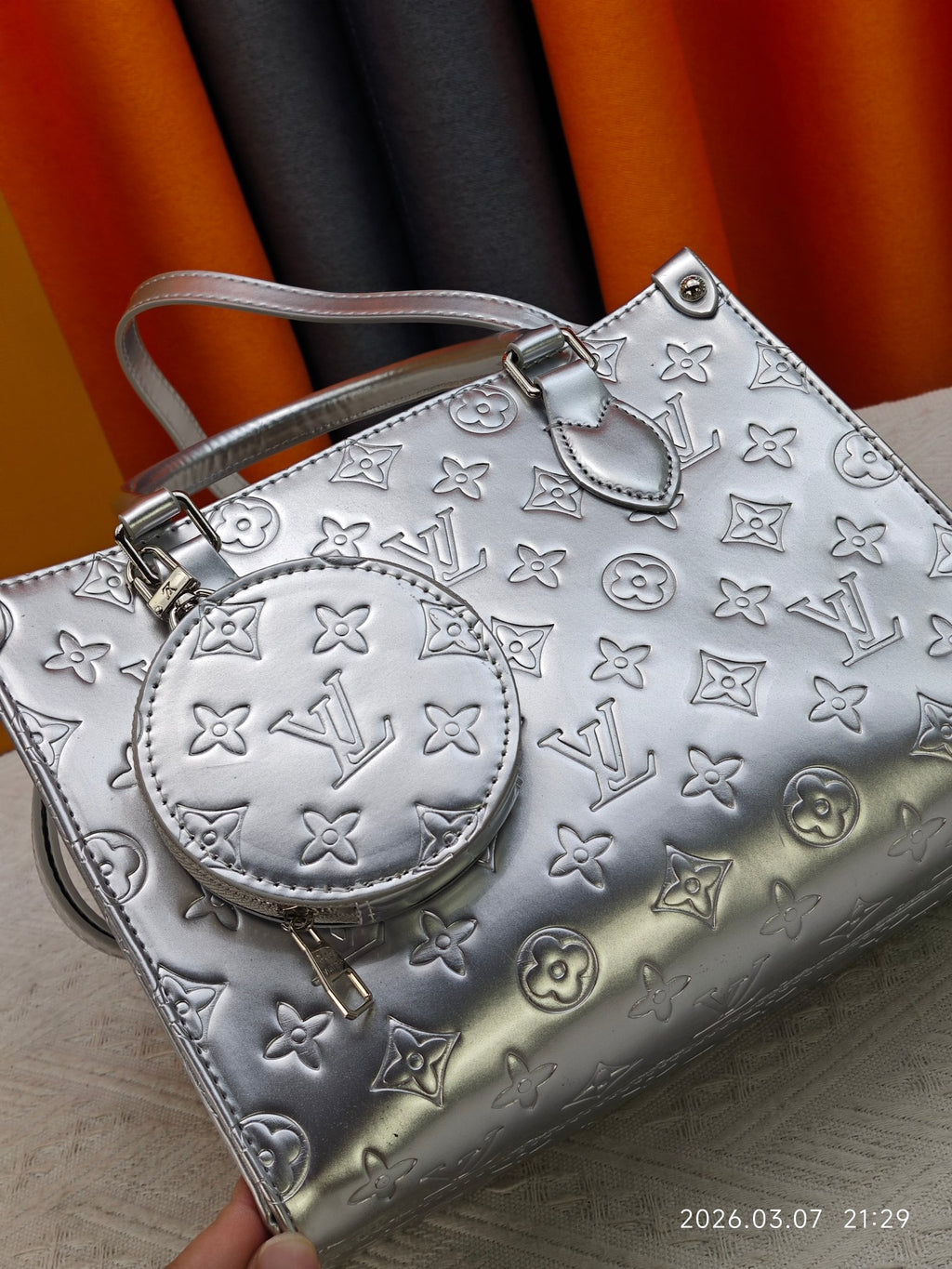 136PE34B Popular leather bag