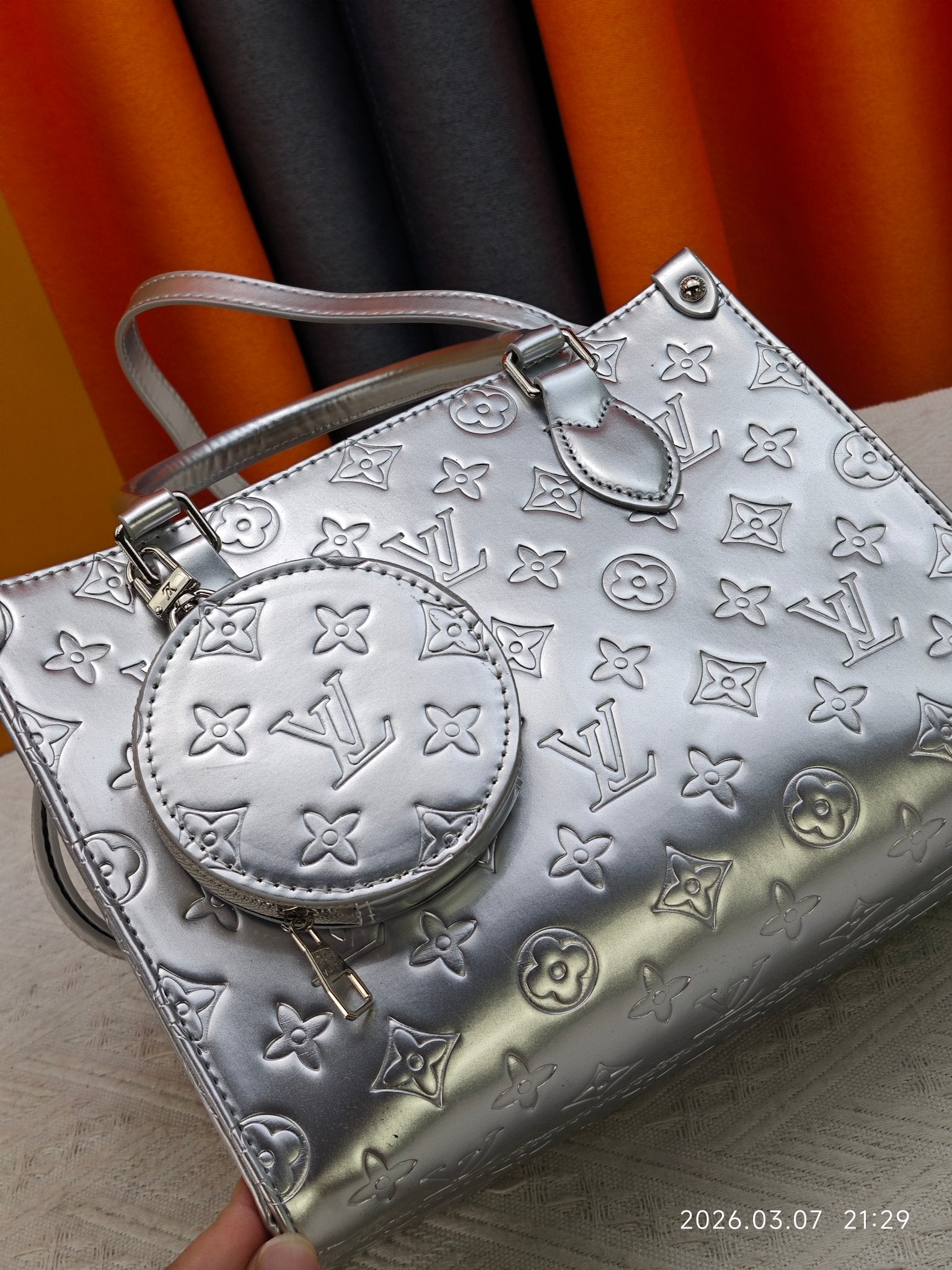 136PE34B Popular leather bag