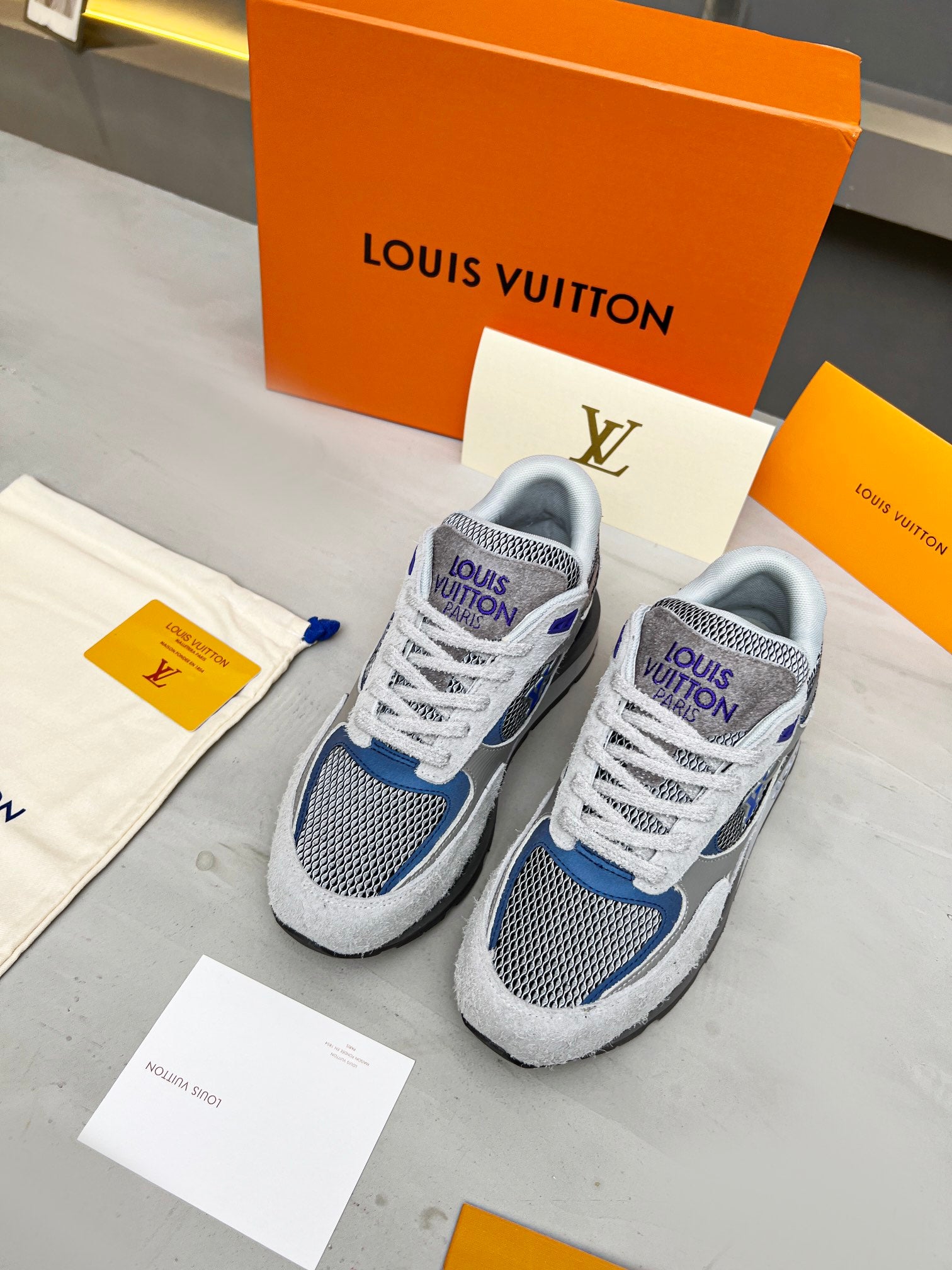 2105QE228Z Popular high-quality  Shoes