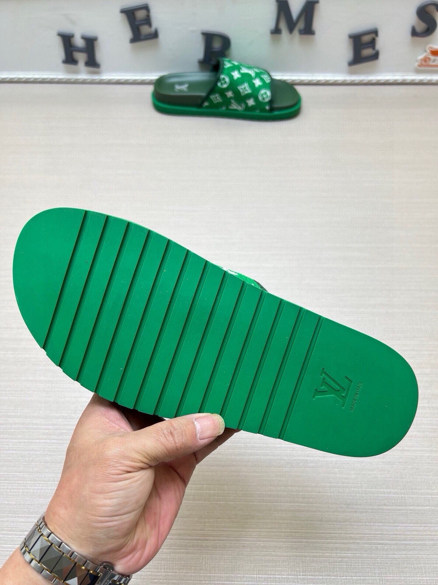 5LE209Z Popular Slippers