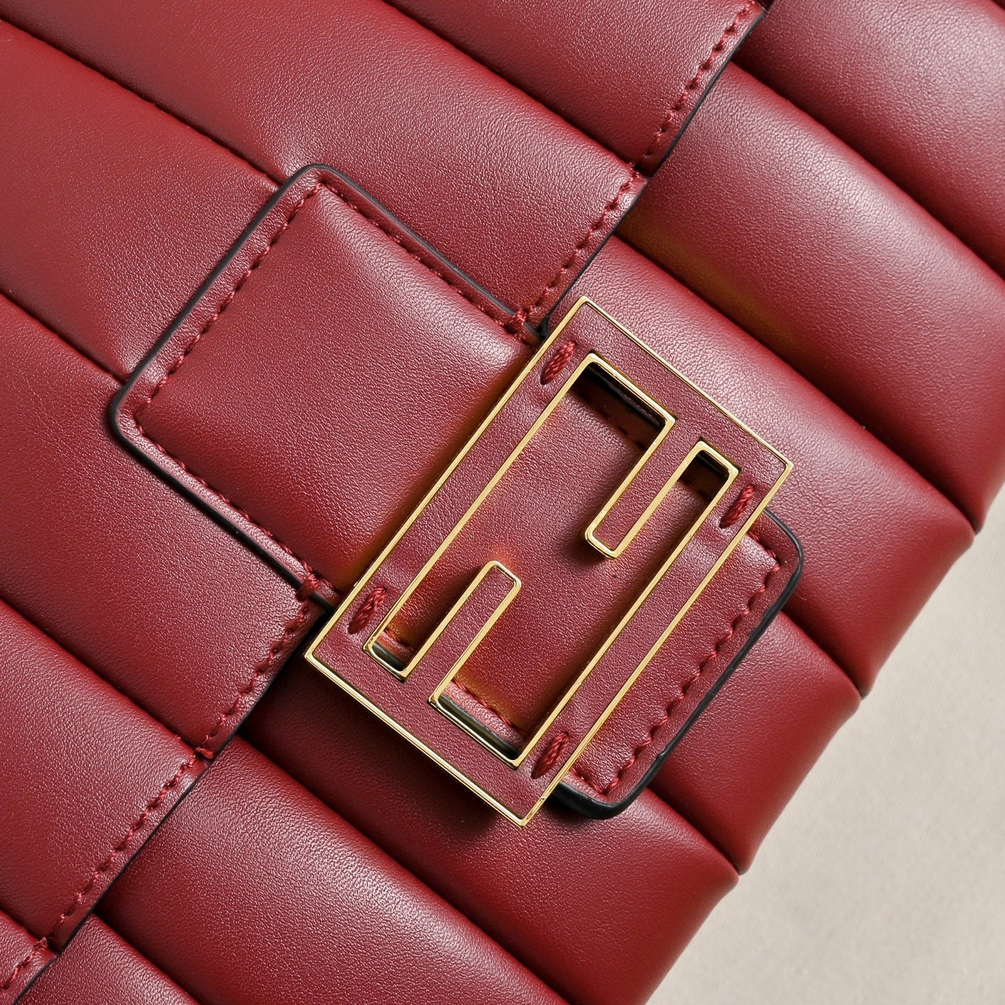 136PF106B Popular leather bag