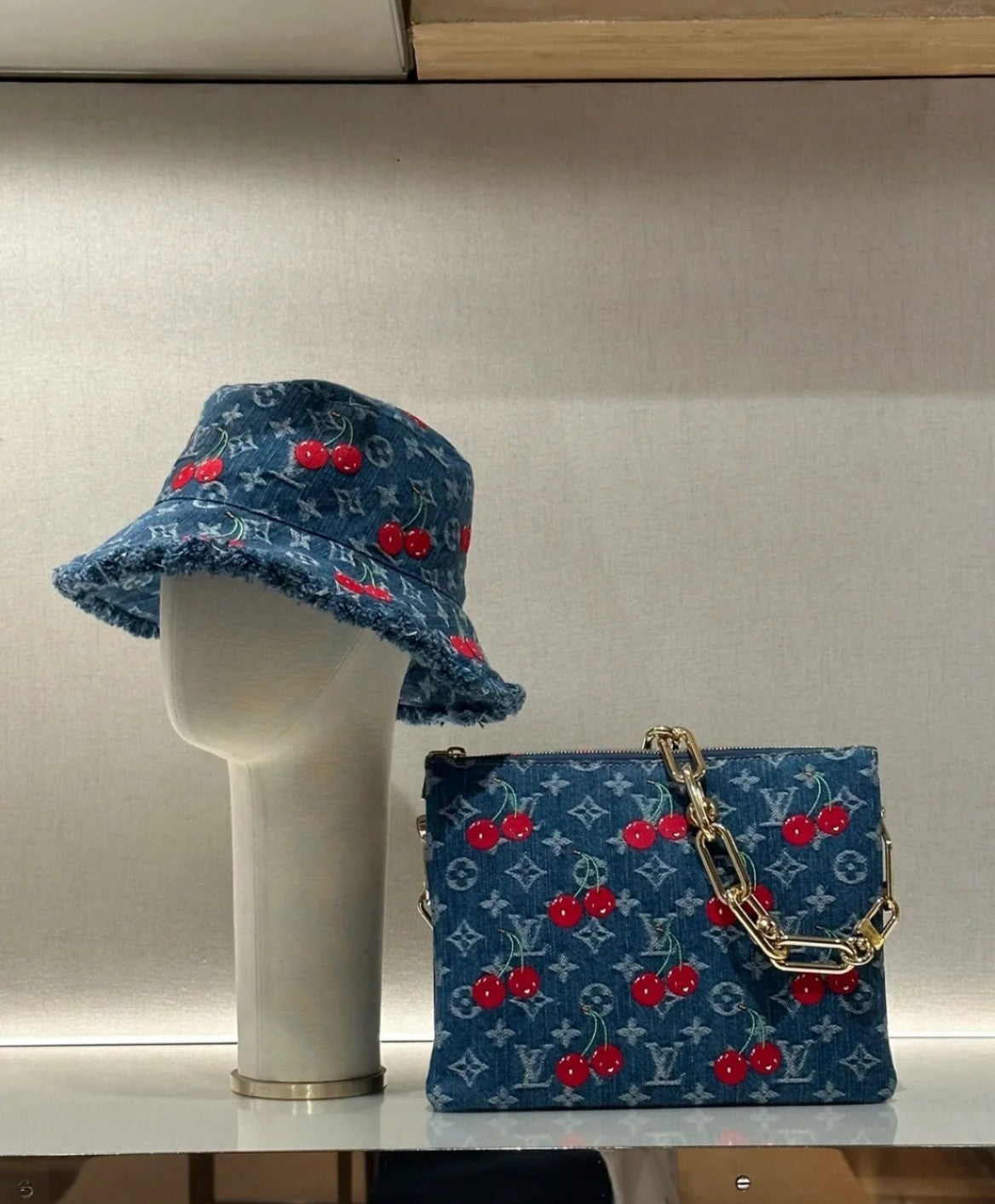 165NE33M Popular  hats
