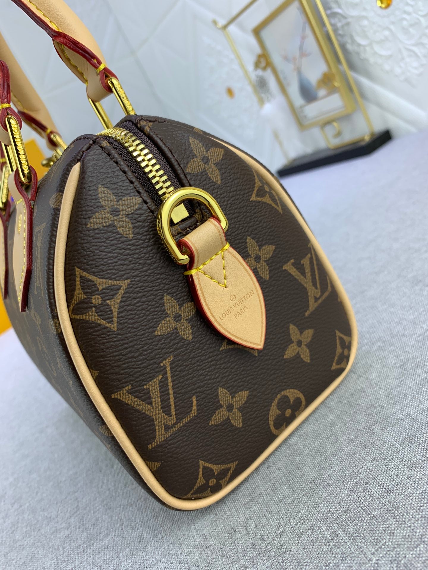 2XE44B Popular  leather bag 