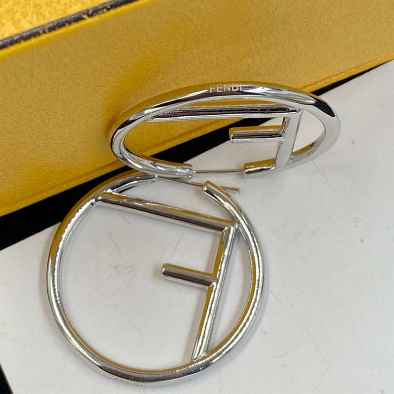 3F108E Popular   Earrings