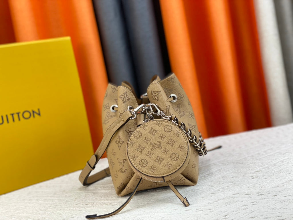 165NE98B Popular   leather bag