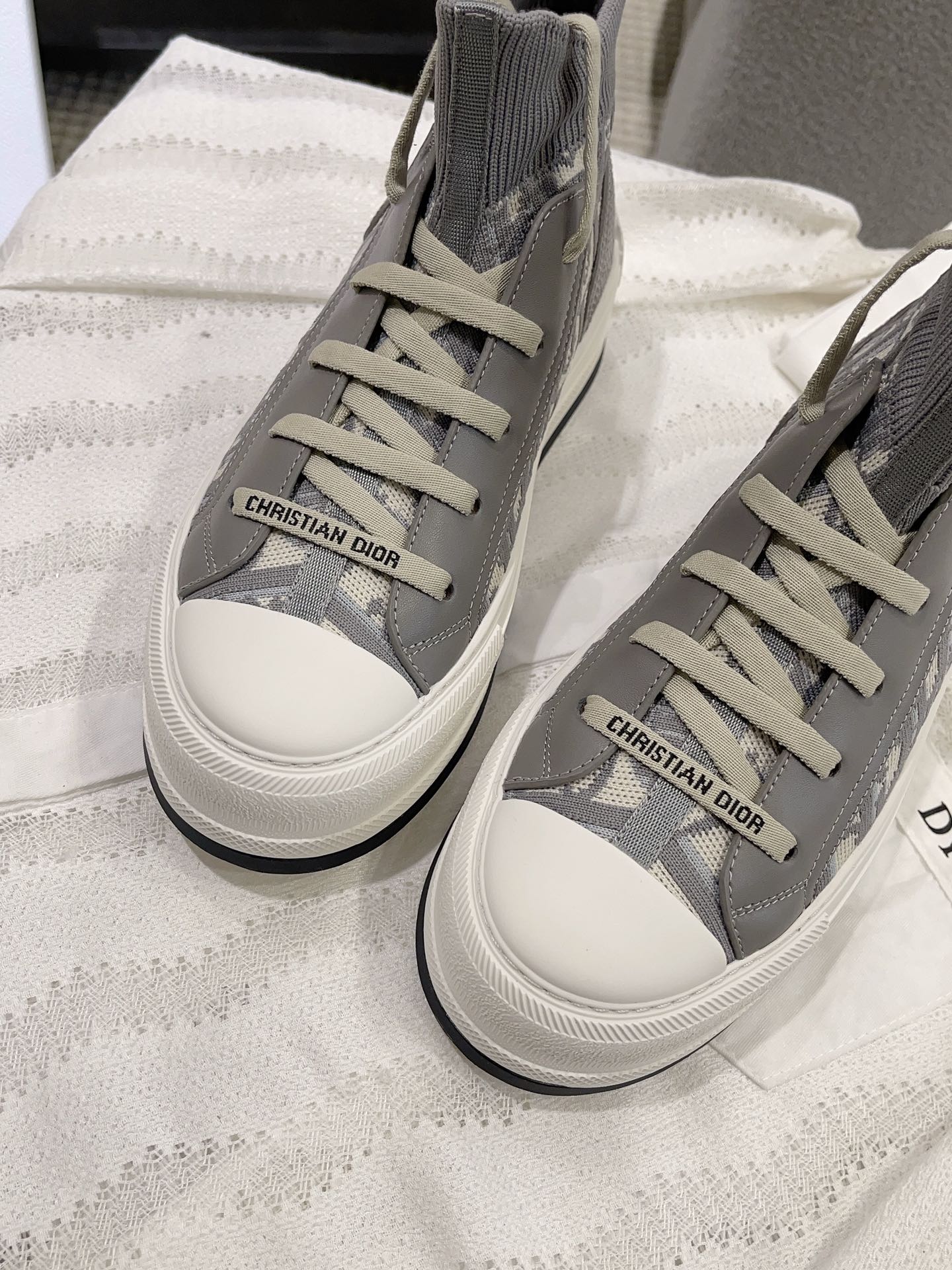2105QD427Z Popular high-quality Shoes