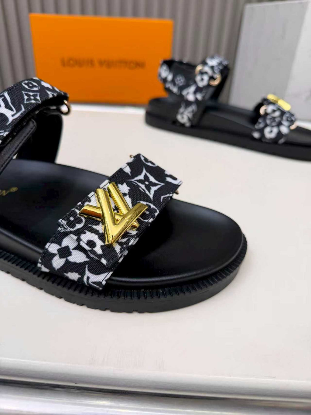 236PE16Z Popular high-quality Shoes