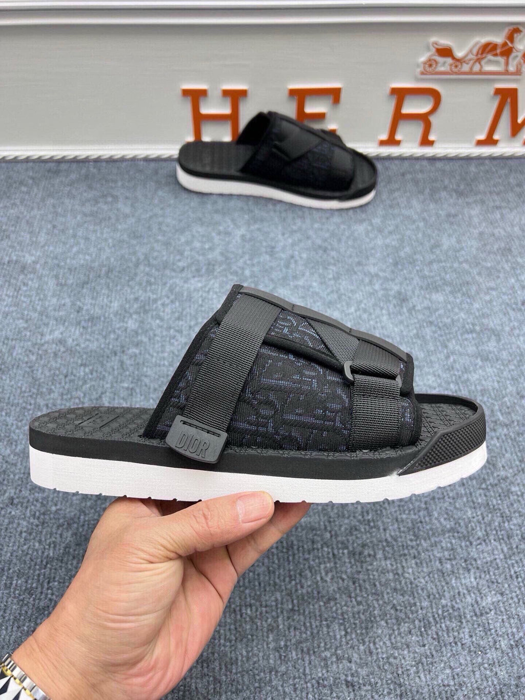 535ZD305Z Popular Slippers