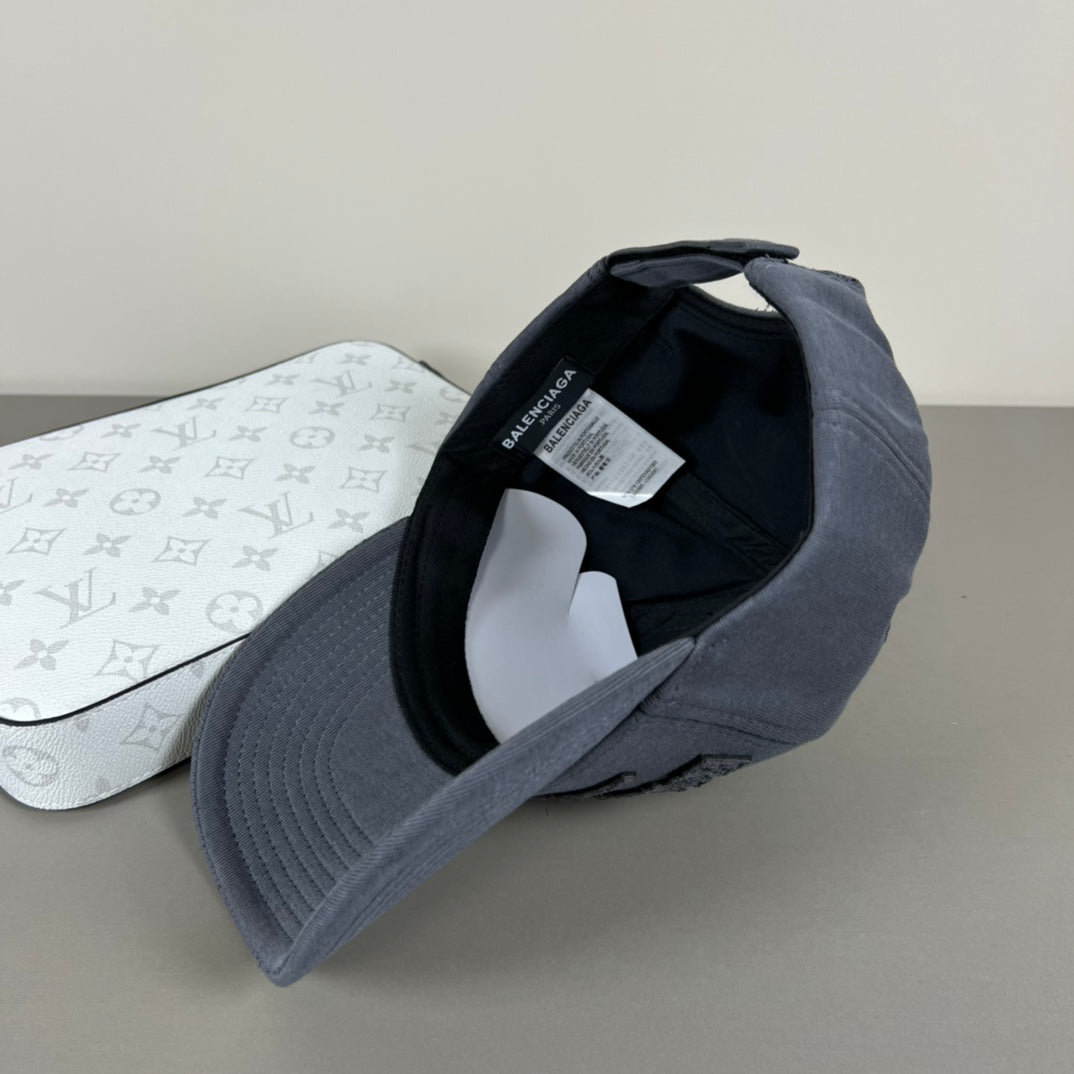 135ZJ532M Popular hats