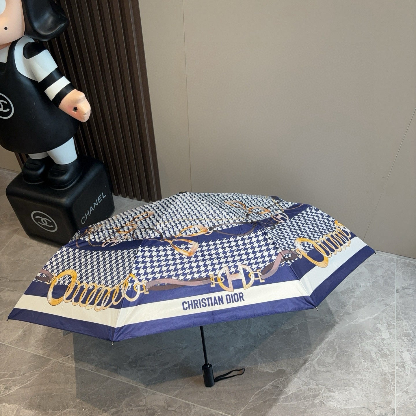 15RD147S Popular UV resistant umbrella