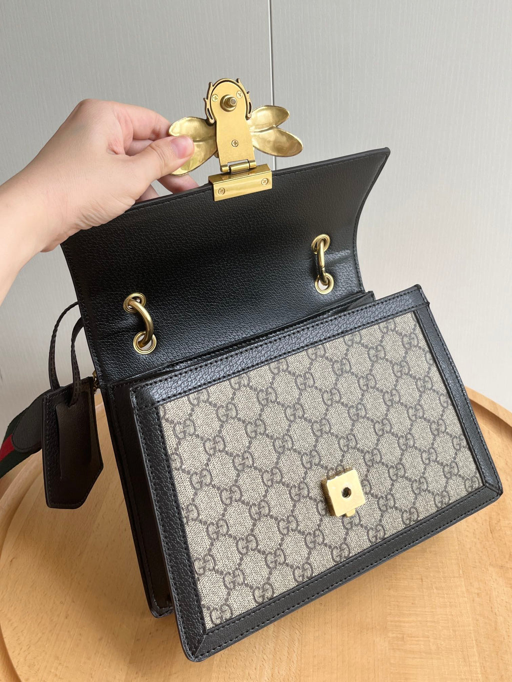 2XB468B Popular    leather bag
