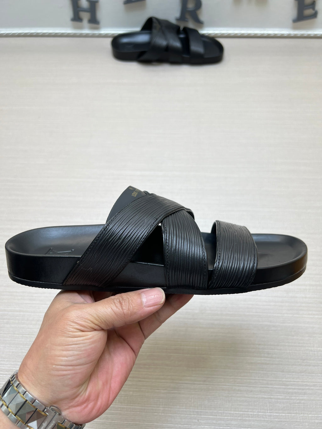 54E89Z Popular slippers