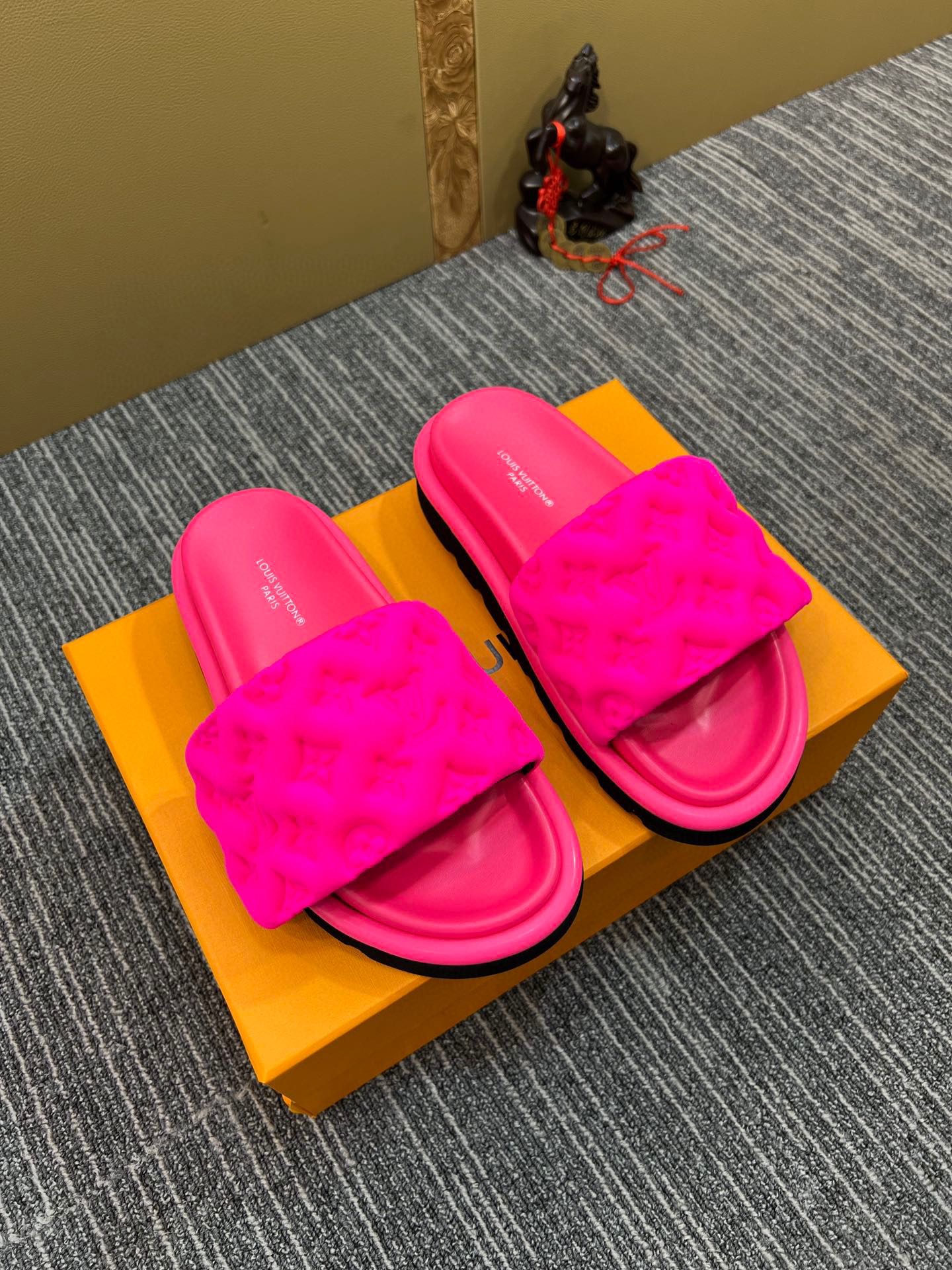 5XE119Z Popular leather quality Slippers